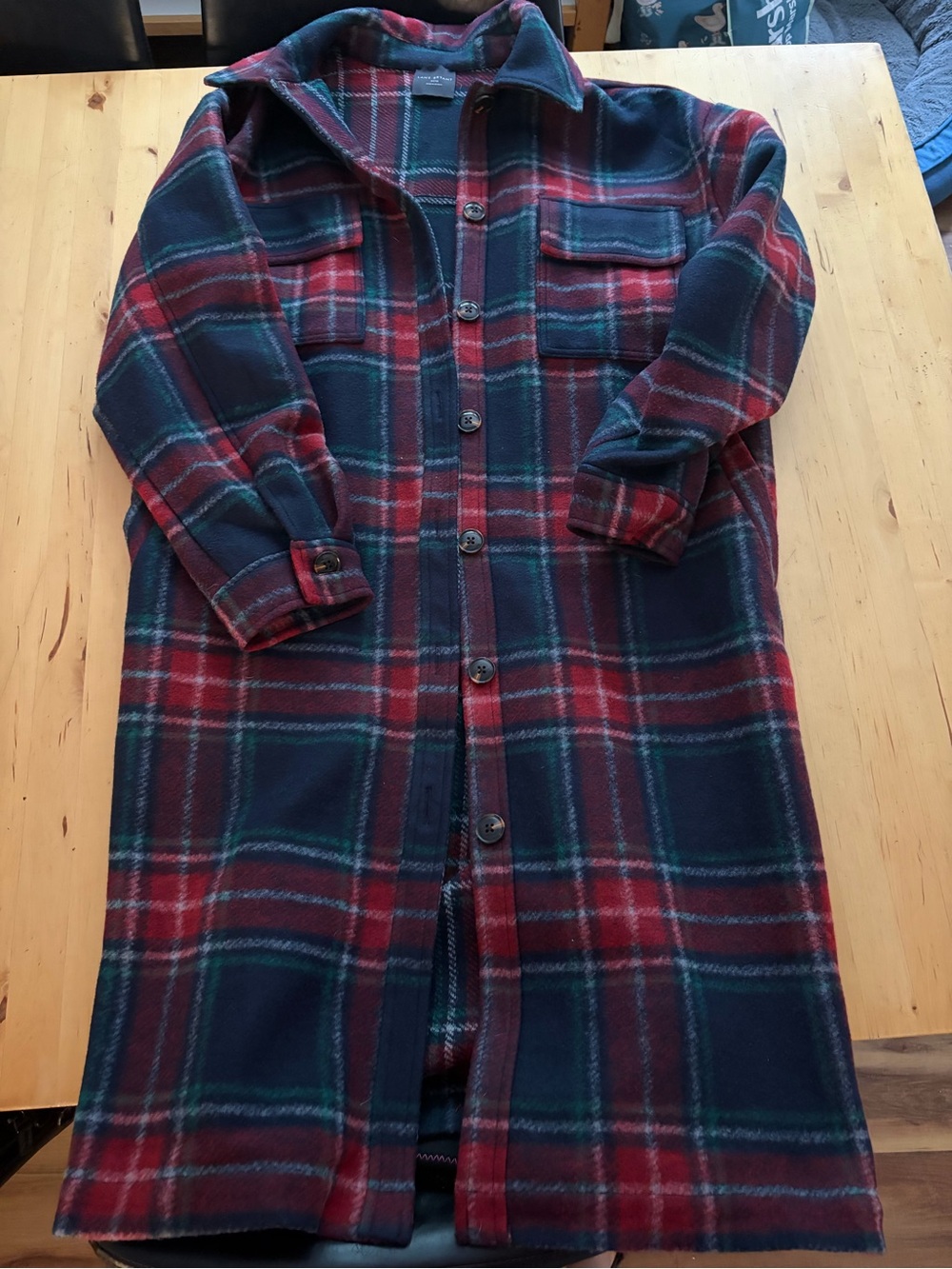 Women’s Plaid Button-Up long Shacket